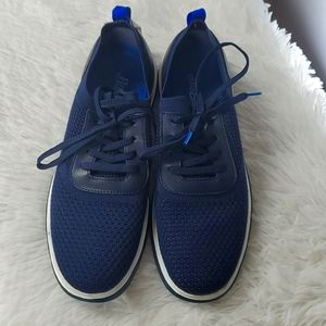 Bass Mesh Sneakers, Mens Size 9